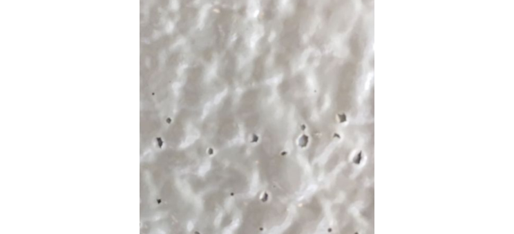 外壁のピンホール現象：原因と解決方法