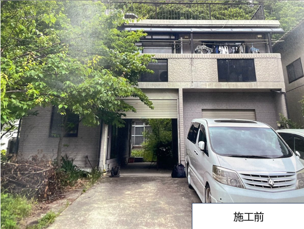 施工前のお家の正面です。