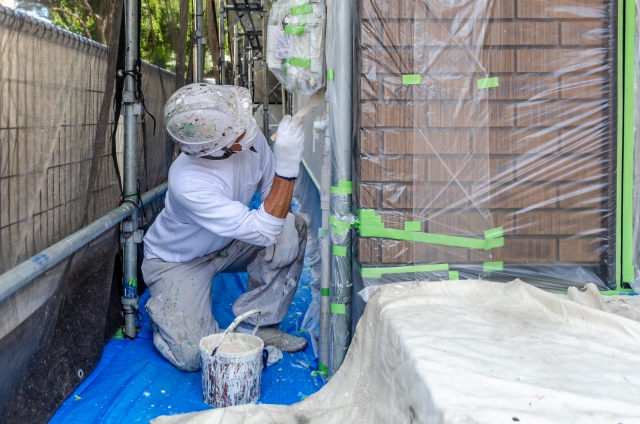 外壁リフォームのタイミングは？よくある破損サインを徹底解説！